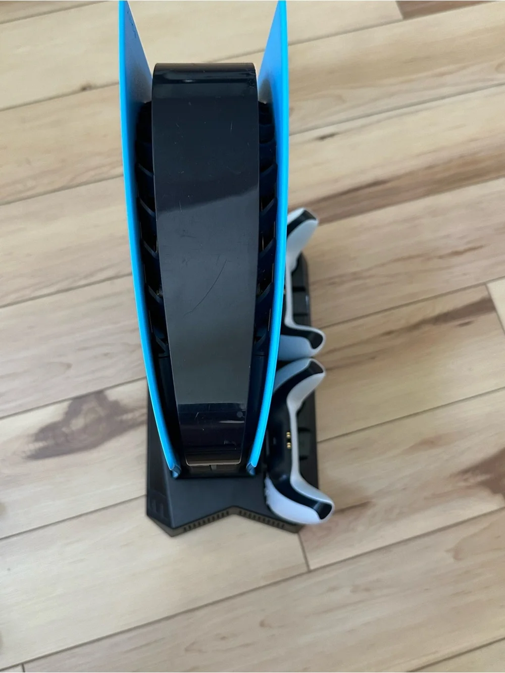 PlayStation 5 Blue Console Vertical Stand with White/Black Controllers